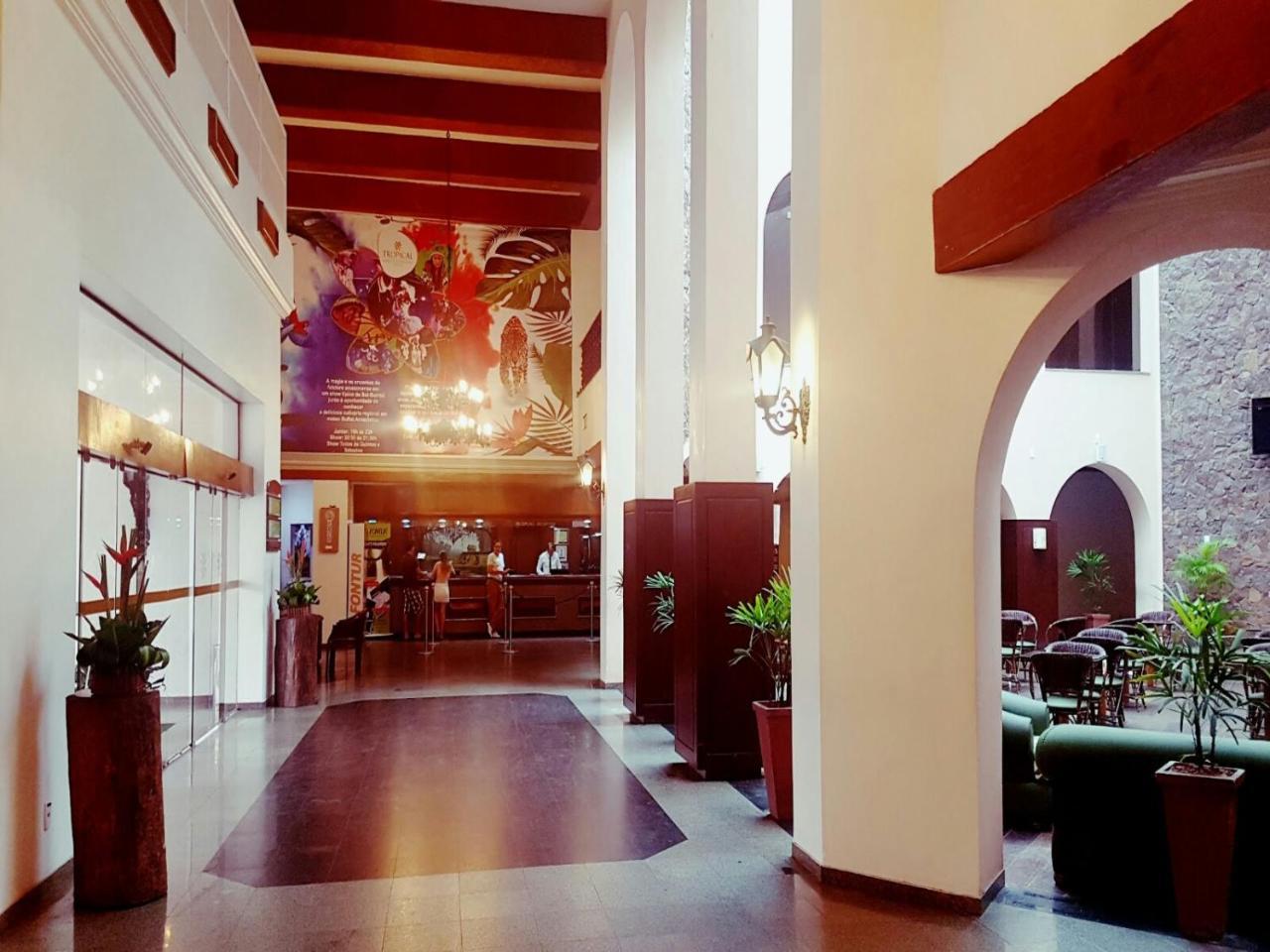 Hotel Tropical มาเนาส์ ภายนอก รูปภาพ Lobby